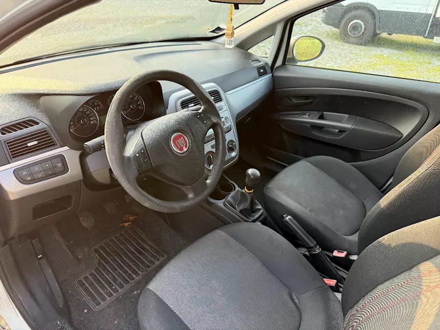 Fiat Punto Anno 2013 Diesel Manuale, tipo 199 - Foto 5