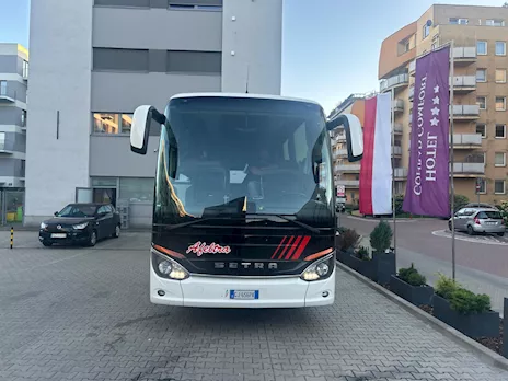 Setra