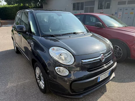 Autovettura Fiat 500 L