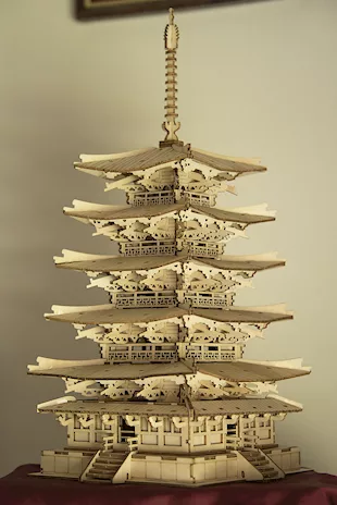 Pagoda a cinque piani in legno, in 3D