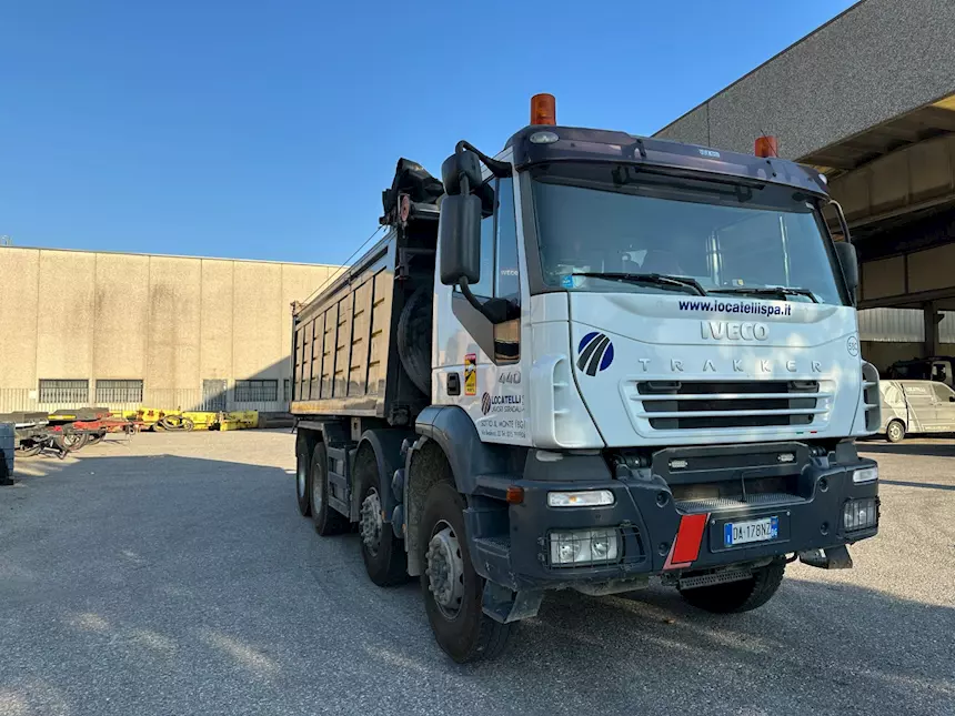 Foto 5Autocarro ribaltabile Iveco Magirus A410T/Colombo Anno 2005