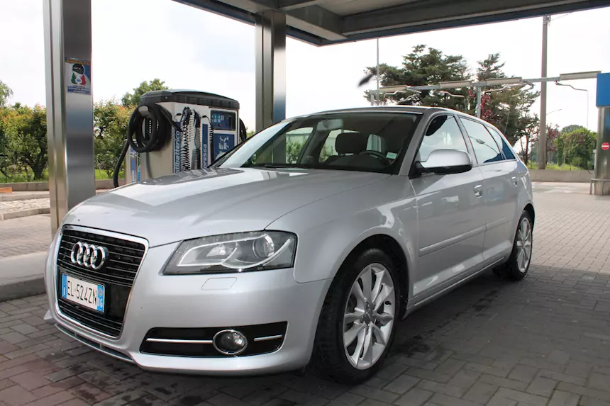 Audi A3 T-Tronic 2.0 TDI - 141 CV - automatica Anno 2012, modello con