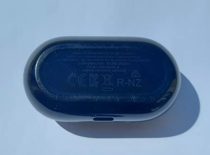 Foto 3Auricolari Samsung Galaxy Buds C563 SM R175, in buone condizioni