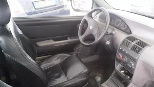 Meccanico vende Fiat Punto GT anno