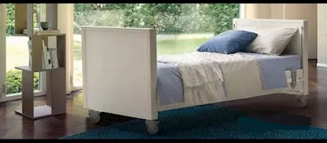 Letto Elettrico Ospedaliero 4 snodi - Legno Nuovo