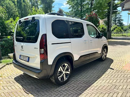 Peugeot Rifter 1.5 BlueHDI GT Line s amp;s Anno 2019 Km 58000, climatizzatore automatico - Foto 4