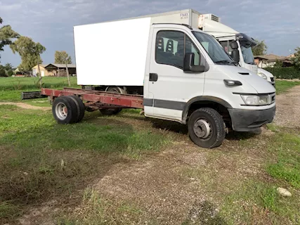 Iveco 65C/60 a telaio passo 3750