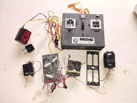 Radiocomando MRC serie 775 vintage, tipo 776, prezzo trattabile - Foto 3