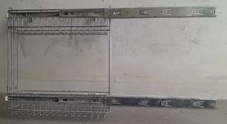 Portabottiglie estraibile con due cestelli, ideale cucina