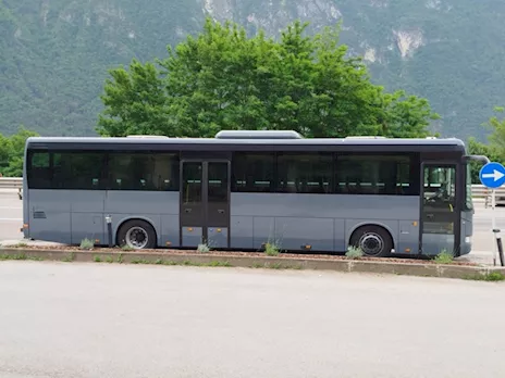 Irisbus Crossway Marca Iveco, cambio automatico - Anteprima 3