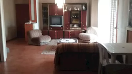 Mobile e tavolo soggiorno anni 70