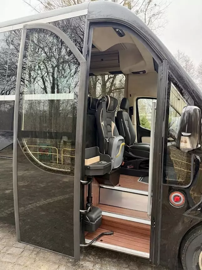Foto 10Sprinter Tourist Line HD 29+1+1 posti Mercedes Euro 6, full optional