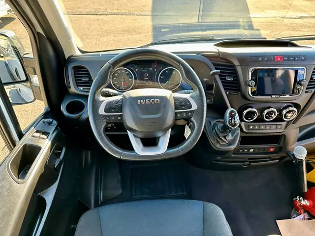 Foto 6Iveco Irisbus Daily A65c18, cambio automatico, unico proprietario