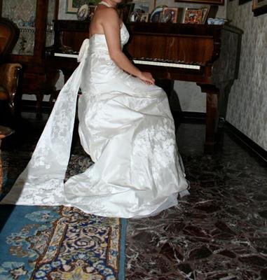 Abito da sposa taglia 42/44, modello sirena - Foto 3