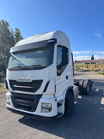 Stralis 260AS500 Cursor 13 terzo asse sterzante
