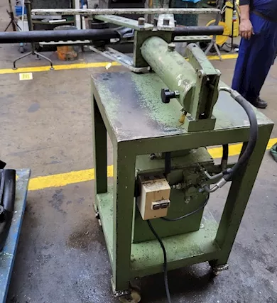 Curvatubi manuale Rapid T 10