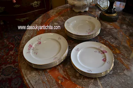 Set di 18 piatti in porcella bianca Richard Ginori Ariston