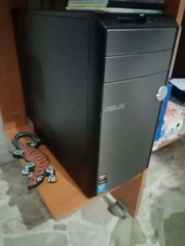 Computer ASUS