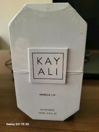 Nexura profumi top kayali vanilla 28 100ml