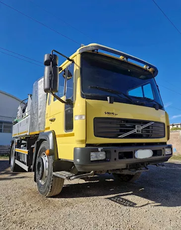 Camion Spurgo