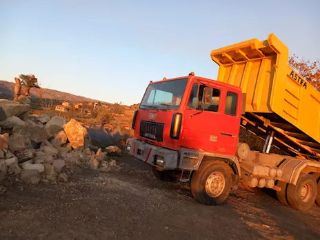 Iveco 330.30 Terga gialla e normali varie disponibilità Cassone Ribaltabile - Anteprima 2