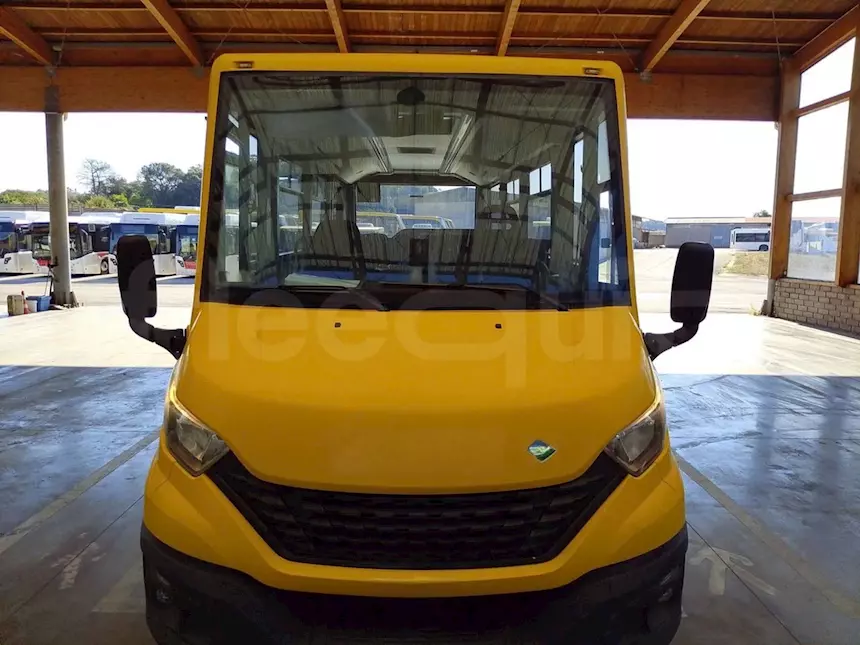 Foto 8Iveco Indcar Wing, 2022, 47 posti, Euro 6 Km 33541, cambio: manuale