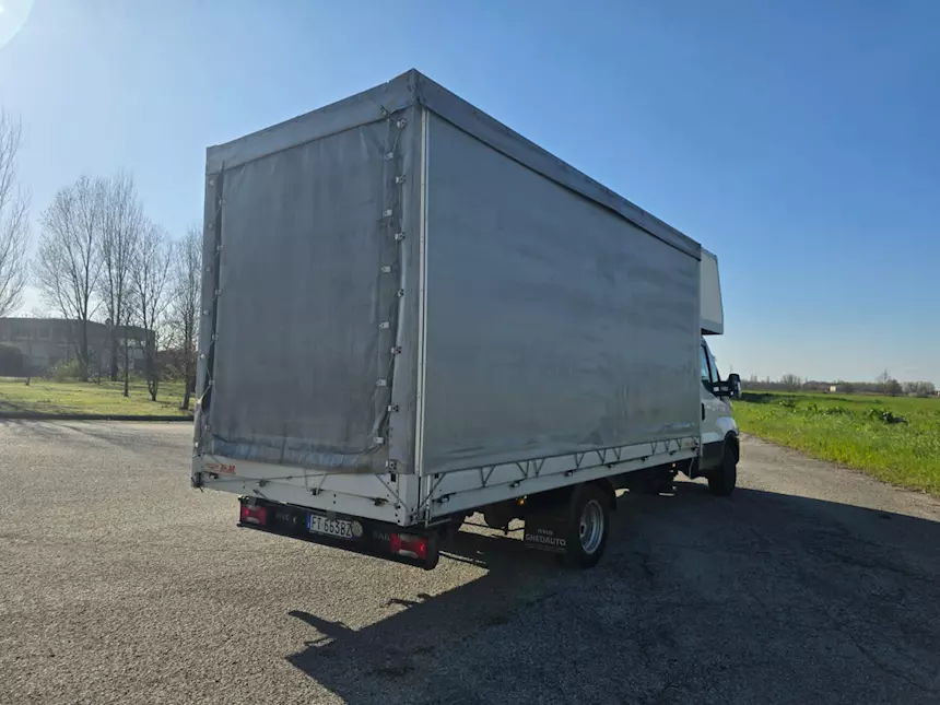 Foto 3IVECO DAILY Cassone Fisso Anno 2019 Km 300000, modello 35