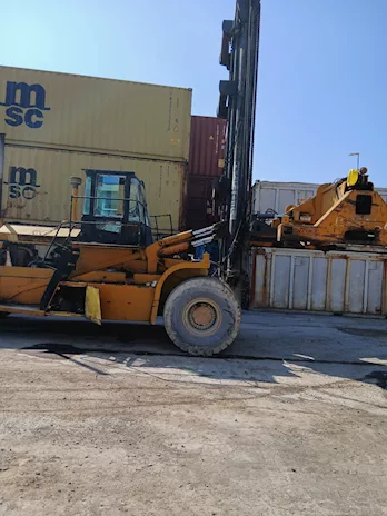 Muletto x containers