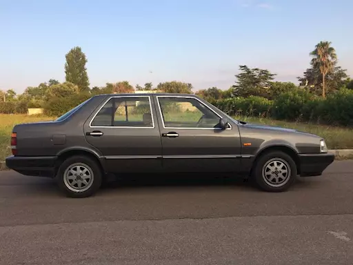 Lancia Thema ie