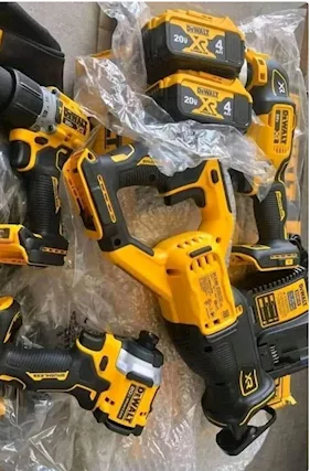 4 / su 6 Kit combinazione di utensili elettrici Dewalt 20V