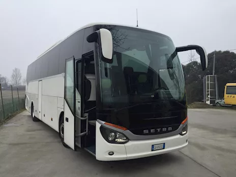 Setra S515HD