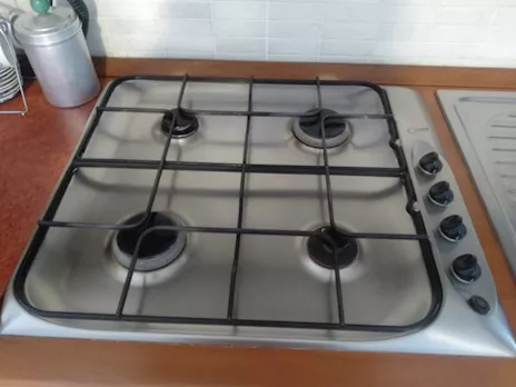 Cucina lineare completa di elettrodomestici - Anteprima 4