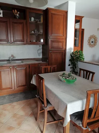 Vendita cucina in legno massello