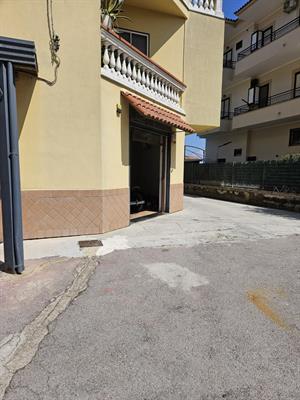 Garage di circa 60Mq Periferia di Castellammare