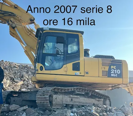 Komatzu pc 210