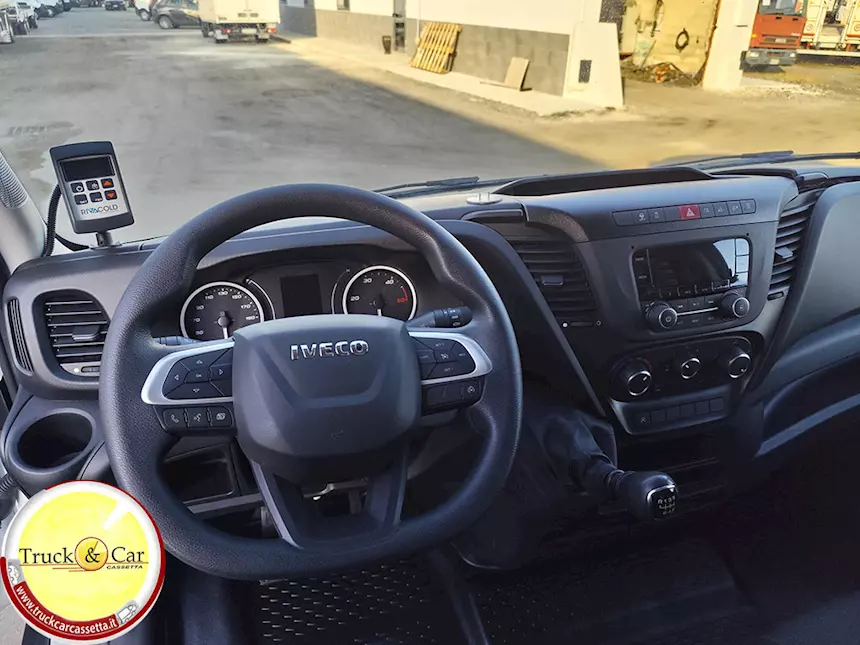 Foto 8RIF.1362 IVECO DAILY 35 C 16 - 2024 - FURGONE ISOTERMICO CON Km 70821