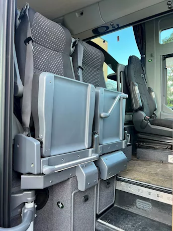 S 411 HD EURO V Marca Setra, anno 07, cambio: manuale - Anteprima 8