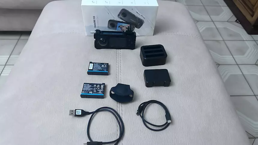 Insta 360 X3 con doppia batteria originale €290, come nuova