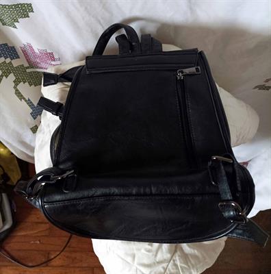 Borsa da Donna in Pelle Stile Zainetto, colore nero - Foto 5
