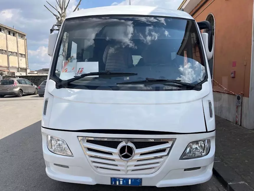 Foto 8Mercedes-Benz 818, 2011, 29 posti, Euro 5 Km 640354, cambio: manuale