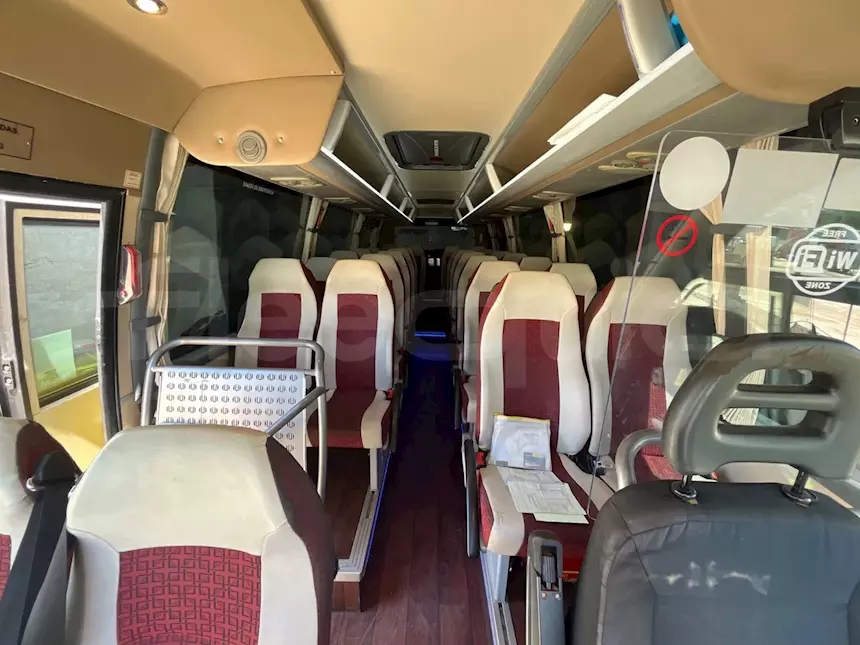 Foto 5Iveco Daily, 2017, 29 posti, Euro 6 Km 989410