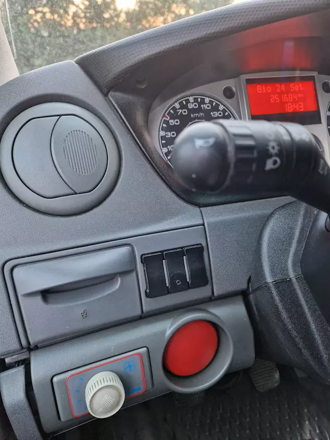 Foto 9Scuolabus 30-34 posti Marca Iveco Anno 2010 Km 200000