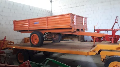Carrello agricolo menci portata 25 Q-ribaltamento meccanico