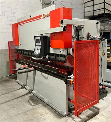 Piegatrice lamiera Baykal Mod APH 3106/120