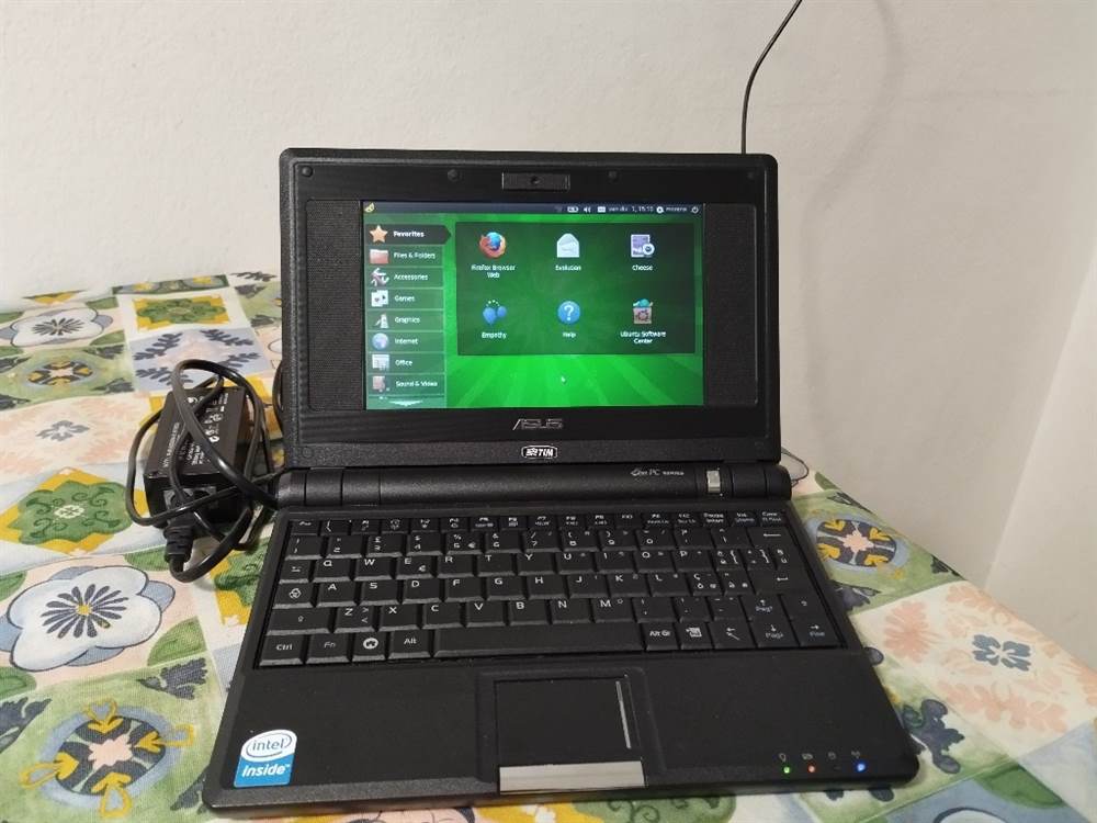Asus Eee PC 4G-T-BK001