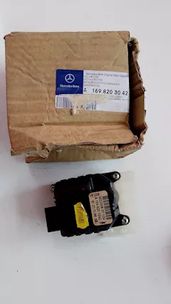Motorino Riscaldamento Mercedes Classe B W245 - Anteprima 1