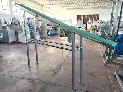 Nastro inclinato per produzione usato