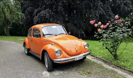 Maggiolino 1973 iscritta ASI Benzina Manuale, colore arancione - Anteprima 1