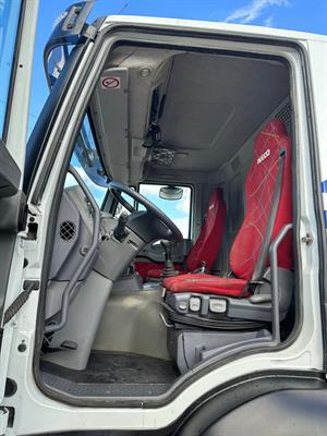 Iveco Trakker 450 Mezzo d'opera 4 assi ribaltabile, cambio manuale - Foto 4
