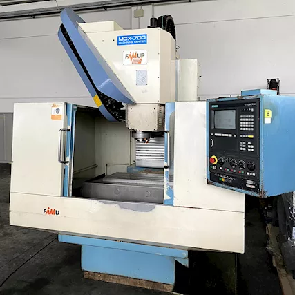 Centro di lavoro usato - fresatrice CNC - famup mcx 700